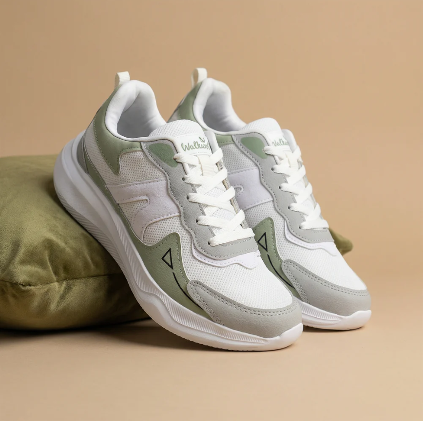 Men's Lace-up Sports Shoes - White Green
